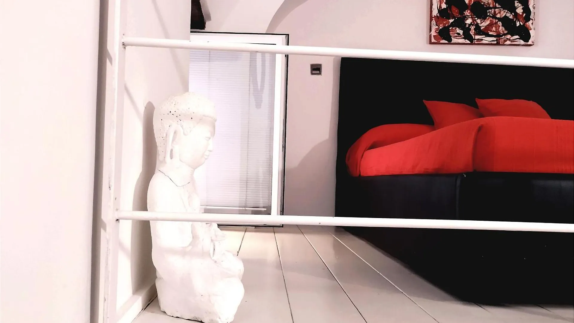 Scarlethouse Apartment Naples