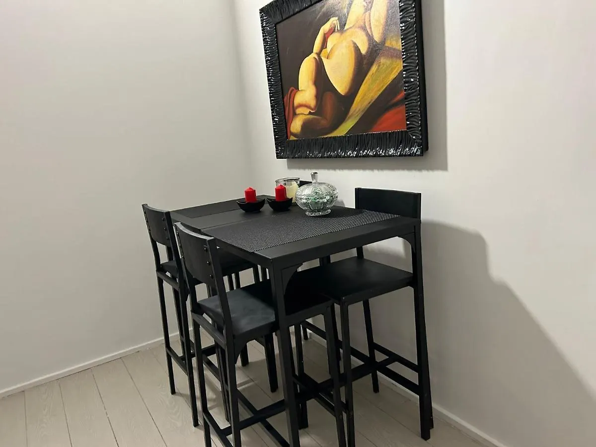 Scarlethouse Apartment Naples
