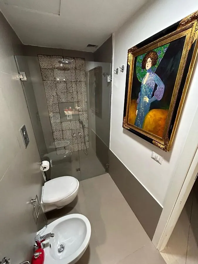 Scarlethouse Apartment Naples Italy