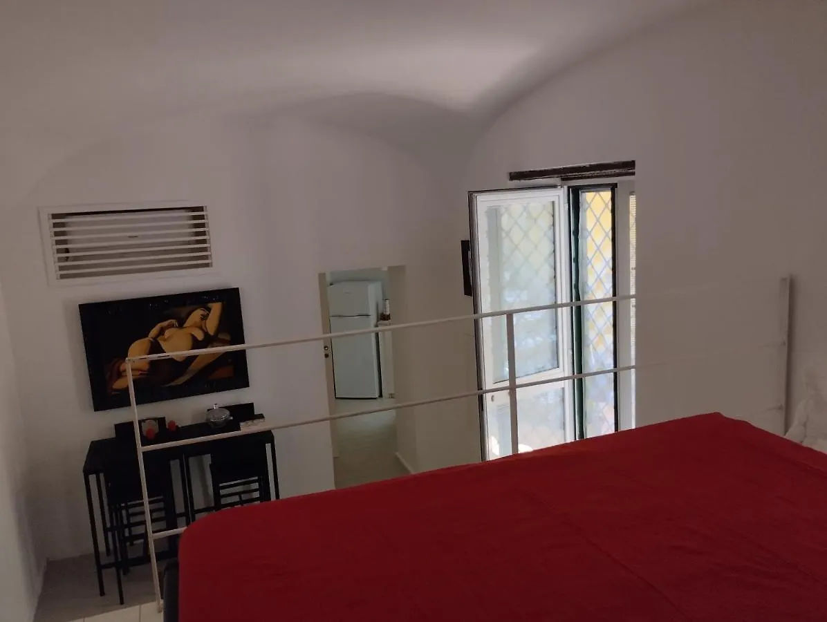 Scarlethouse Apartment Naples